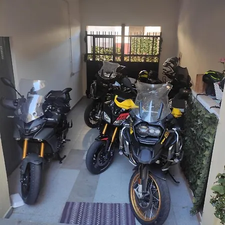 Couette-café Babay Guspini